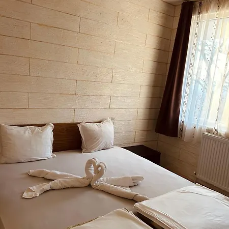комплекс тополица -the Beautiful View Lodge