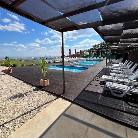 Lodge комплекс тополица -the Beautiful View Aytos